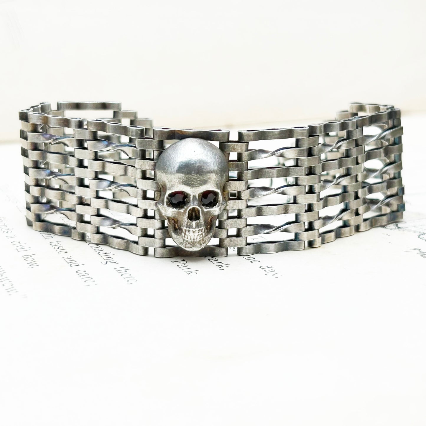 Memento Mori | Sterling Silver Garnet Skull Bracelet